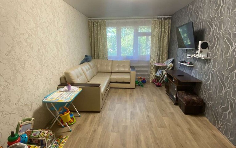 Продается 3-к. квартира 52 м², 2/5 эт. ул. Щорса