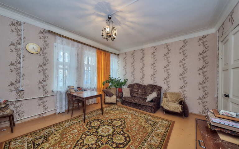 Продается 3-ком. квартира 69,2 м², 1/3 эт. ул. Свободы